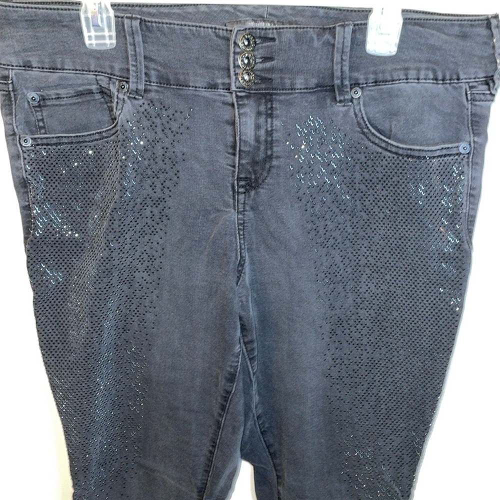 Torrid size 16 short black jeans with decorative beads